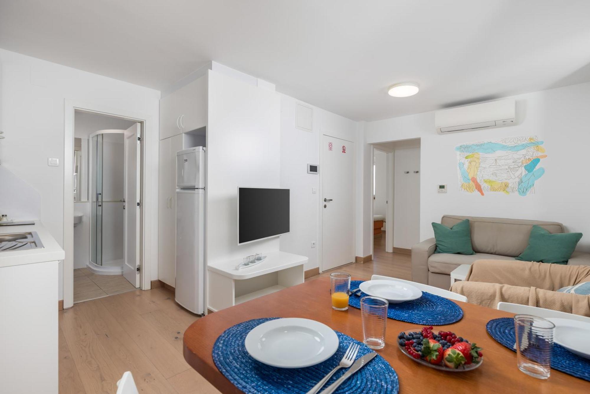Apartments Anaika At The Beach, Opatija Buitenkant foto