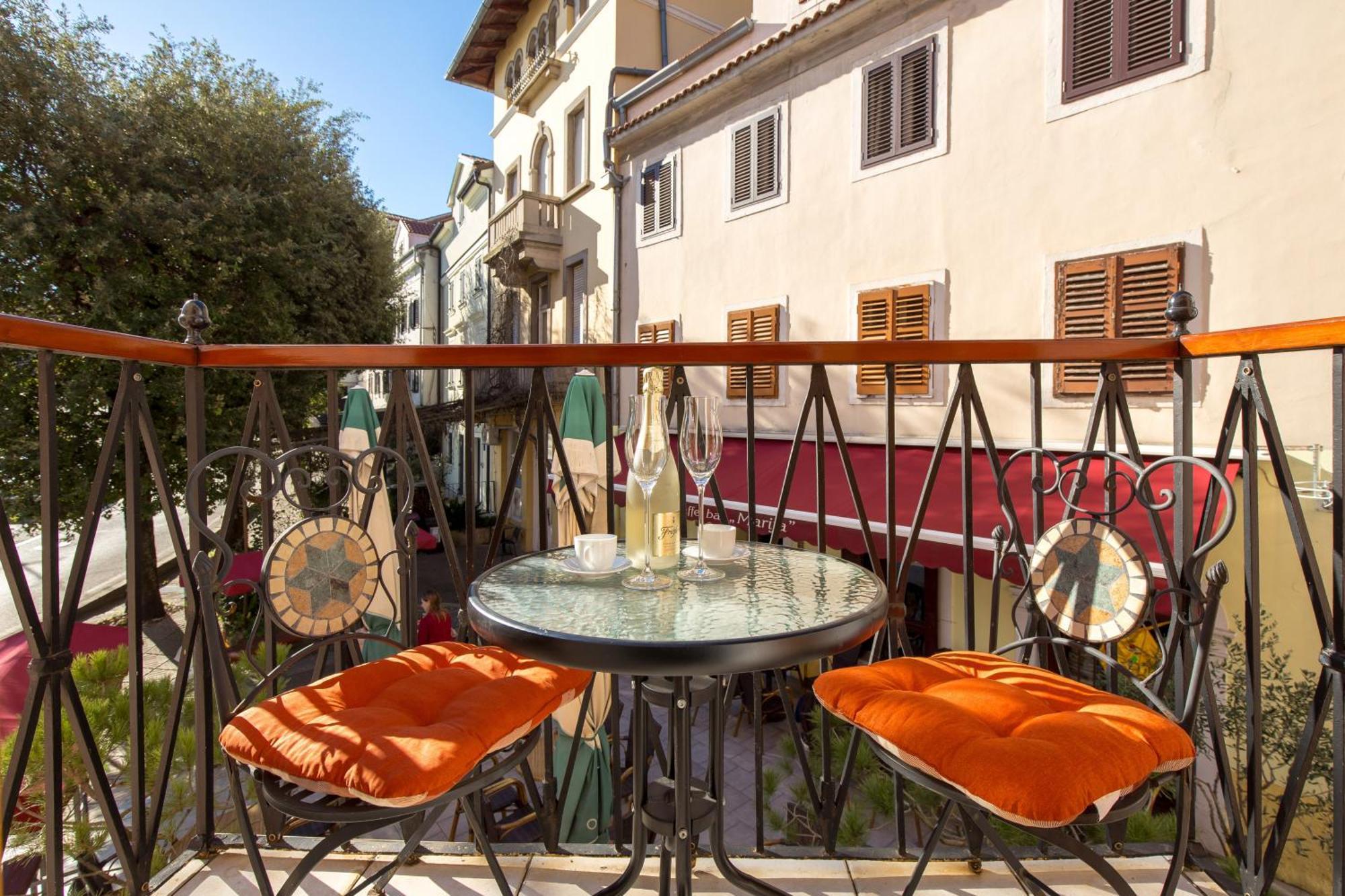 Apartments Anaika At The Beach, Opatija Buitenkant foto